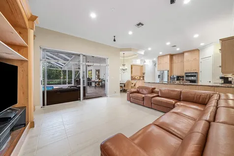 21374 Falls Ridge Way Boca Raton FL 33428