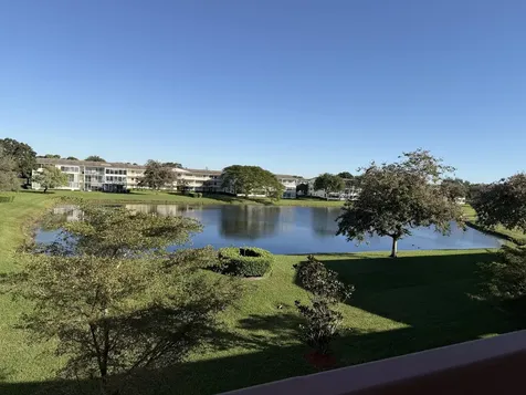 37 Preston A Boca Raton FL 33434