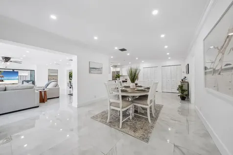 1231 Ne 28th Avenue Pompano Beach FL 33062