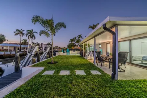 1231 Ne 28th Avenue Pompano Beach FL 33062