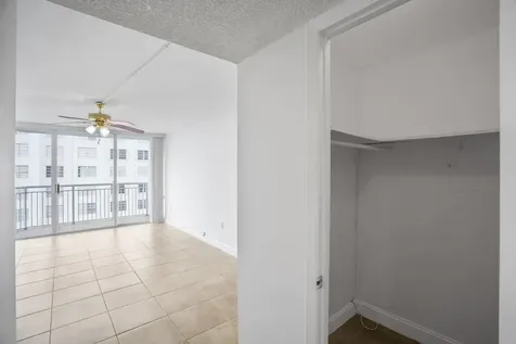 18051 Biscayne Boulevard Aventura FL 33160