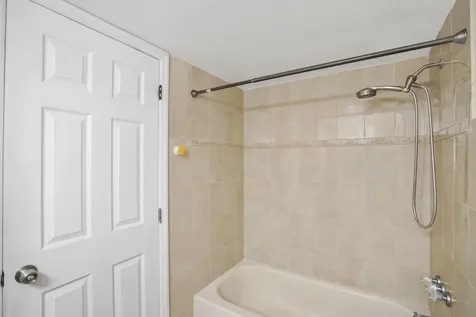 18051 Biscayne Boulevard Aventura FL 33160