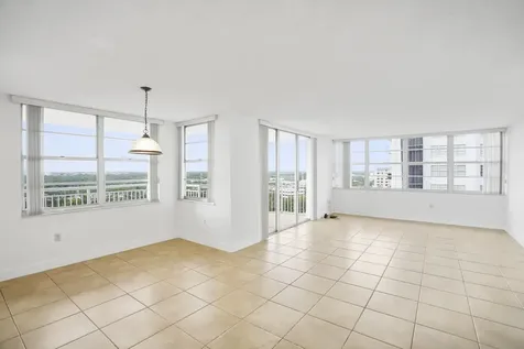 18051 Biscayne Boulevard Aventura FL 33160