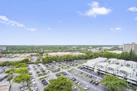 18051 Biscayne Boulevard Aventura FL 33160