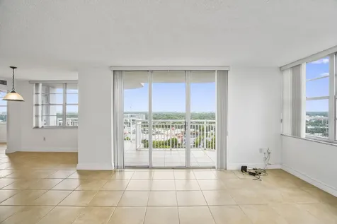 18051 Biscayne Boulevard Aventura FL 33160