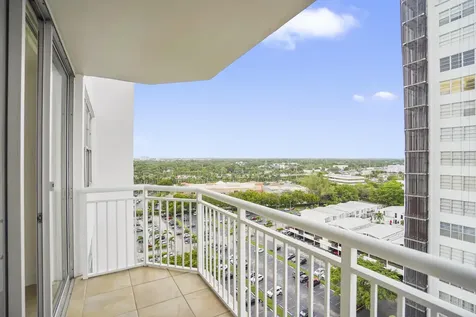 18051 Biscayne Boulevard Aventura FL 33160