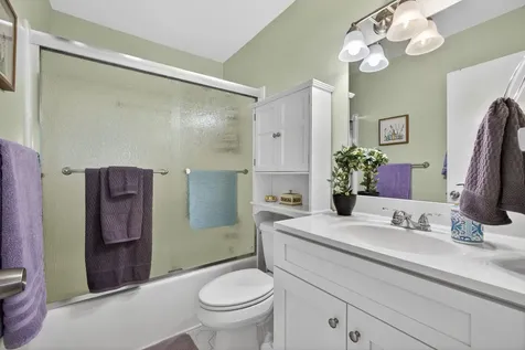 135 Lake Anne Drive West Palm Beach FL 33411