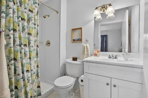 135 Lake Anne Drive West Palm Beach FL 33411