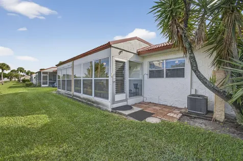 135 Lake Anne Drive West Palm Beach FL 33411