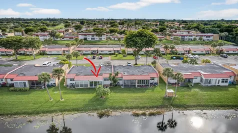 135 Lake Anne Drive West Palm Beach FL 33411