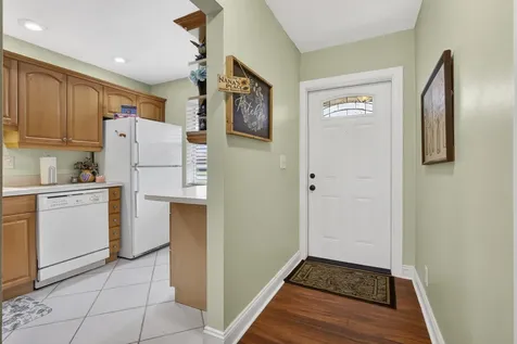 135 Lake Anne Drive West Palm Beach FL 33411