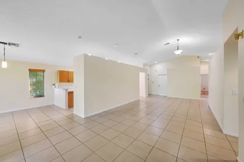 5125 Columbo Court Delray Beach FL 33484