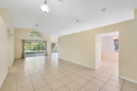 5125 Columbo Court Delray Beach FL 33484