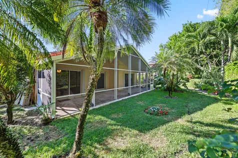 5125 Columbo Court Delray Beach FL 33484