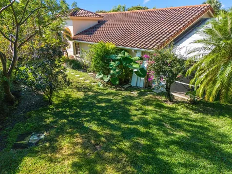 5125 Columbo Court Delray Beach FL 33484