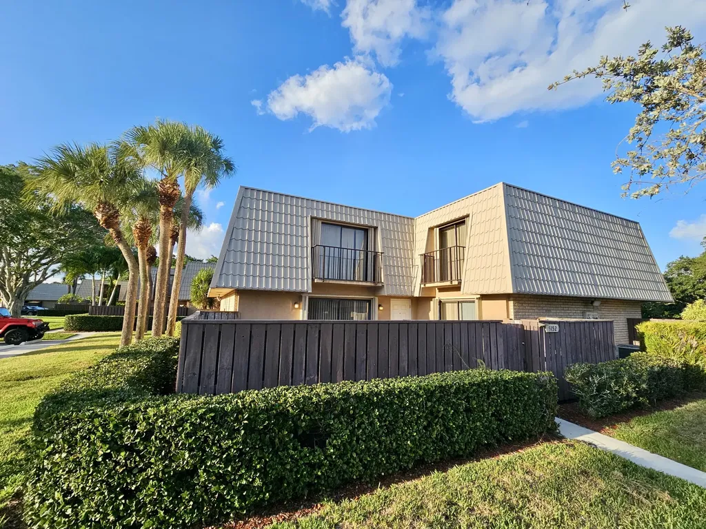 5152 51st Way West Palm Beach FL 33409