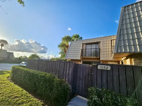5152 51st Way West Palm Beach FL 33409