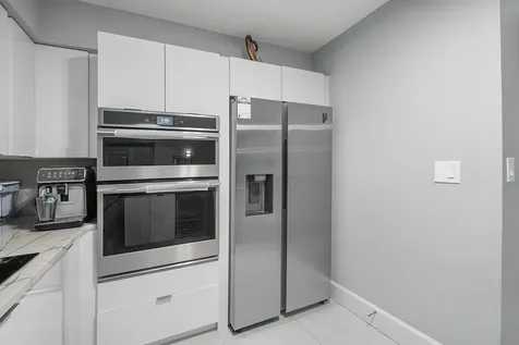 700 Scotia Drive Hypoluxo FL 33462