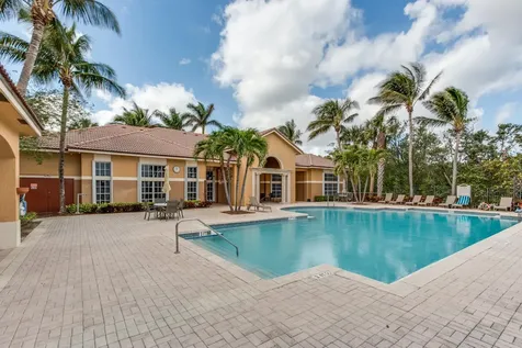 700 Scotia Drive Hypoluxo FL 33462