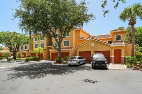 700 Scotia Drive Hypoluxo FL 33462