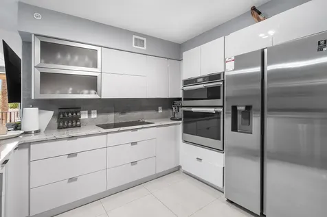 700 Scotia Drive Hypoluxo FL 33462