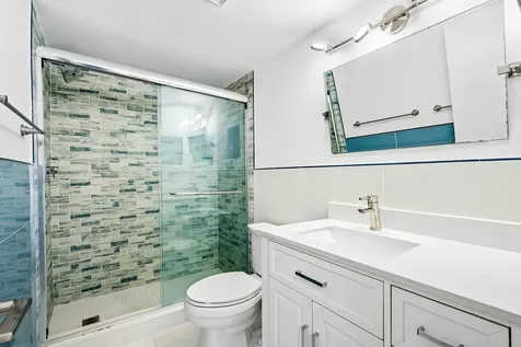 698 Ne Spanish River Boulevard Boca Raton FL 33431
