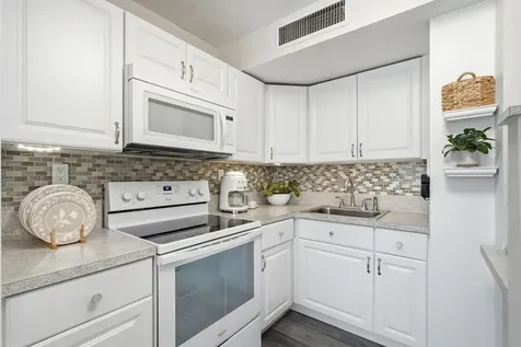 1200 Colonnades Drive Fort Pierce FL 34949