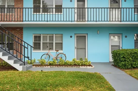 1200 Colonnades Drive Fort Pierce FL 34949