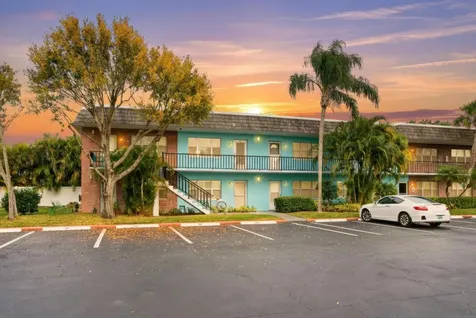 1200 Colonnades Drive Fort Pierce FL 34949