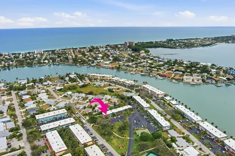 1200 Colonnades Drive Fort Pierce FL 34949