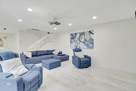 110 N Delaware Boulevard Jupiter FL 33458