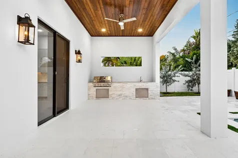 109 Arlington Place West Palm Beach FL 33405