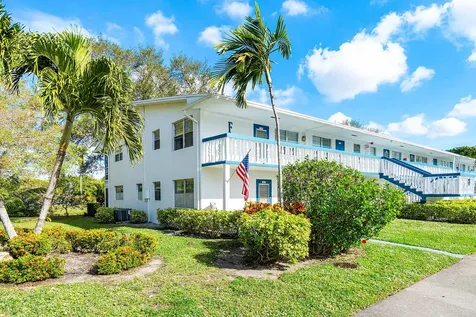 120 Prescott F Deerfield Beach FL 33442