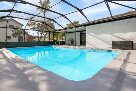 1665 SE Harp Lane Port Saint Lucie FL 34983