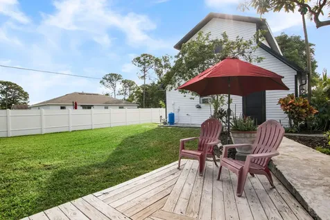 1665 SE Harp Lane Port Saint Lucie FL 34983