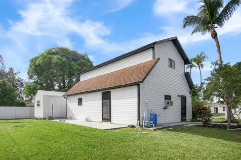 1665 SE Harp Lane Port Saint Lucie FL 34983