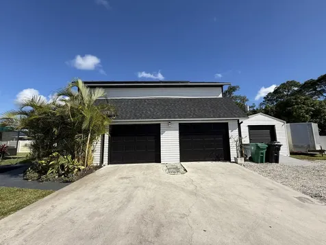 1665 SE Harp Lane Port Saint Lucie FL 34983