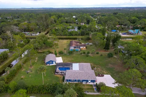11321 49th Street Royal Palm Beach FL 33411
