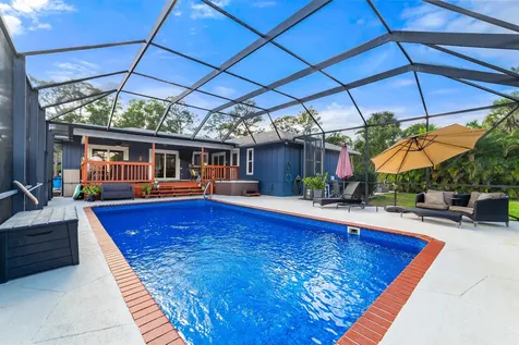11321 49th Street Royal Palm Beach FL 33411