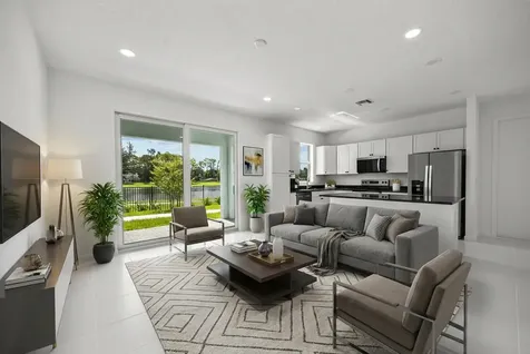4520 Longwood Lake Square Westlake FL 33470