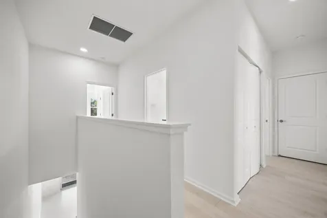 4520 Longwood Lake Square Westlake FL 33470