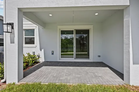 4520 Longwood Lake Square Westlake FL 33470