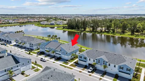 4520 Longwood Lake Square Westlake FL 33470