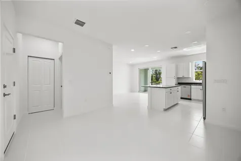 4520 Longwood Lake Square Westlake FL 33470