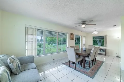 135 Nw 14th Street Boynton Beach FL 33426