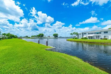 135 Nw 14th Street Boynton Beach FL 33426