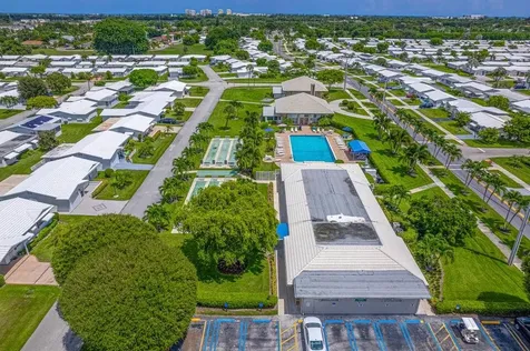 135 Nw 14th Street Boynton Beach FL 33426