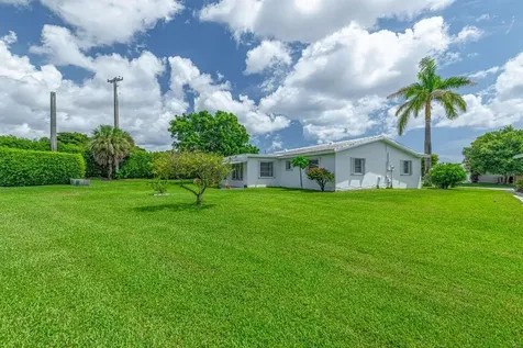 135 Nw 14th Street Boynton Beach FL 33426