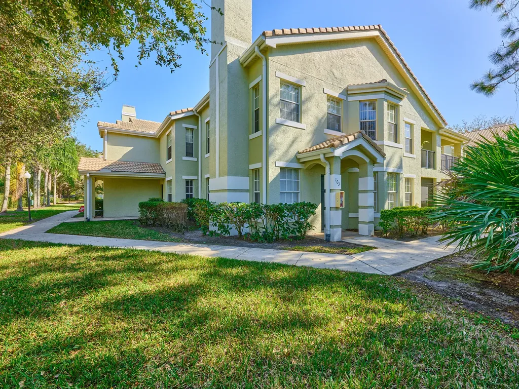 108 SW Peacock Boulevard Port Saint Lucie FL 34986