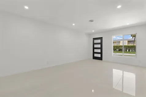 1750 Ne 49th Street Fort Lauderdale FL 33334